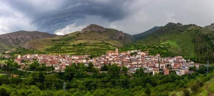 Zabala, Entranable Y Autentica Casa De Pueblo En Anguiano Exterior photo