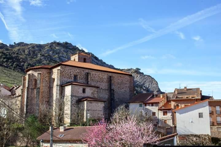 Zabala, Entranable Y Autentica Casa De Pueblo En Anguiano Exterior photo